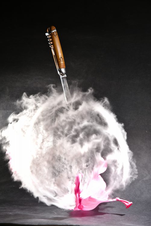 Haute vitesse Flash High speed Image figée Eclats de verre Explosion