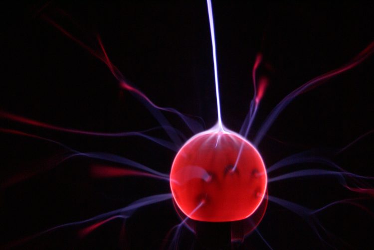 Haute vitesse Flash High speed Image figée Eclats de verre Explosion