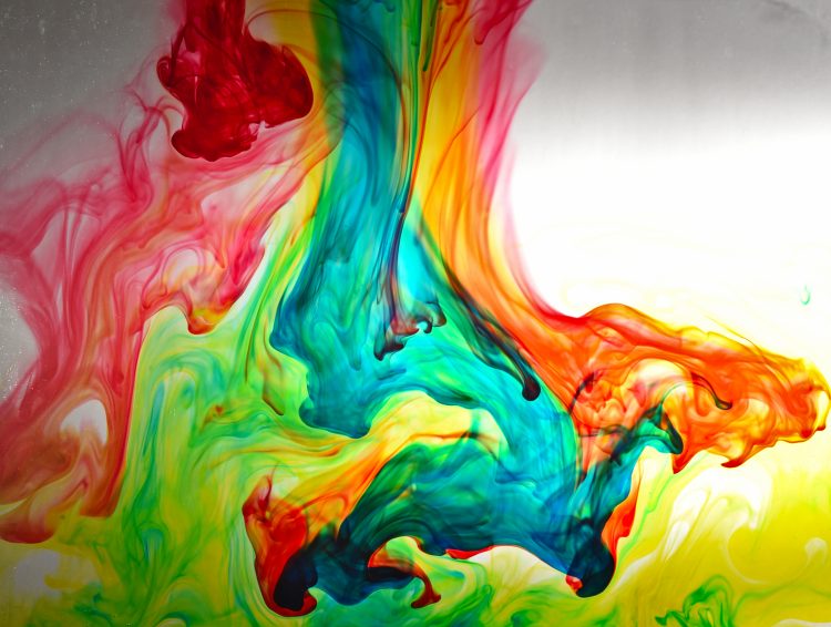 Haute vitesse Flash High speed Image figée Eclats de verre Explosion