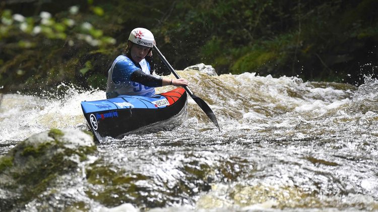 Vézère Rivière sportive Canoë-Kayak Treignac Corrèze Descente Sprint Classique