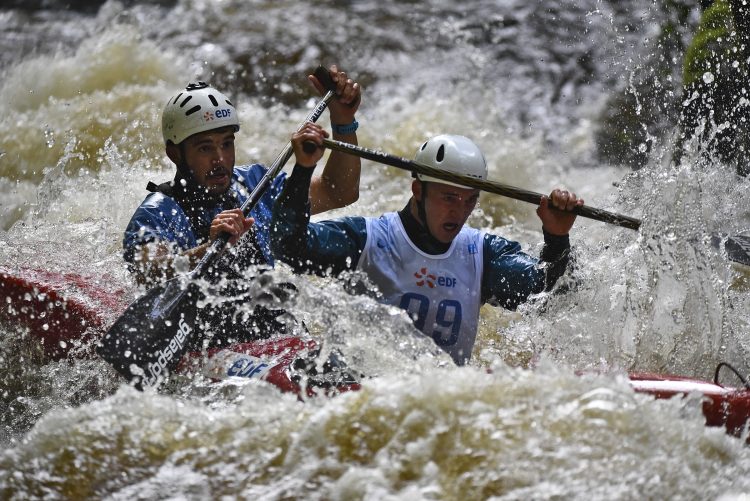 Vézère Rivière sportive Canoë-Kayak Treignac Corrèze Descente Sprint Classique