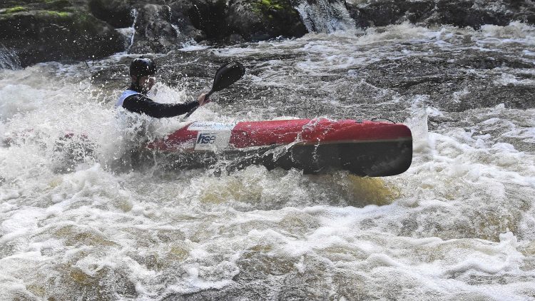 Vézère Rivière sportive Canoë-Kayak Treignac Corrèze Descente Sprint Classique