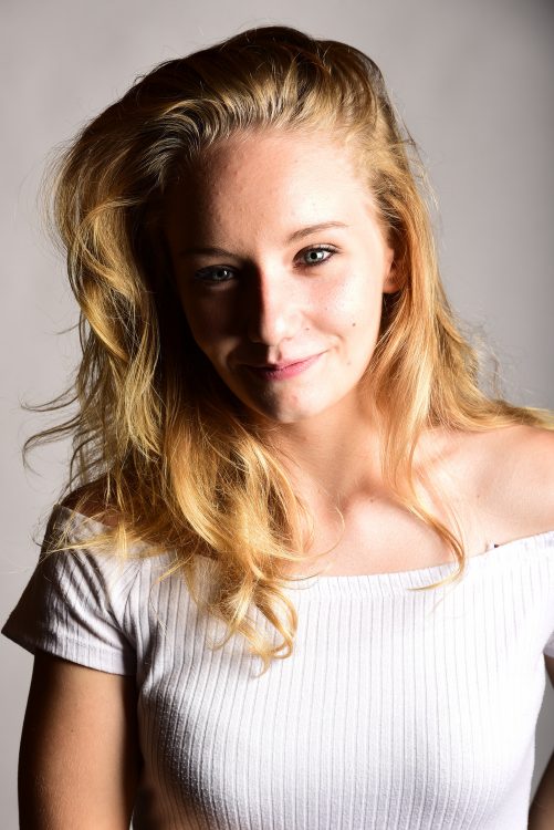 Portrait_StuPortraits Yeux bleux High Key Low key dio_Emilie_20