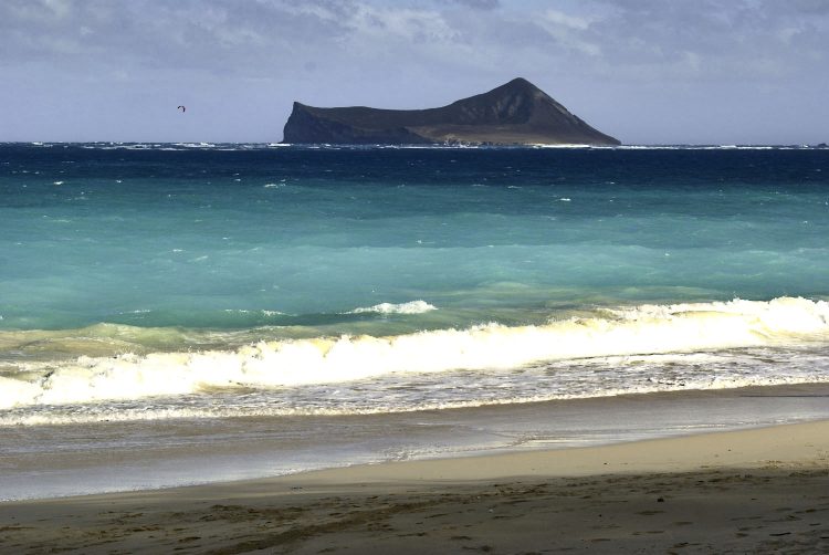 Sud Ohau Îles Phare Plage Cratère