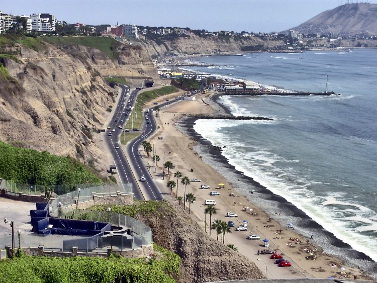 Lima Pérou Plazza de armas Façades Pacifique Bus