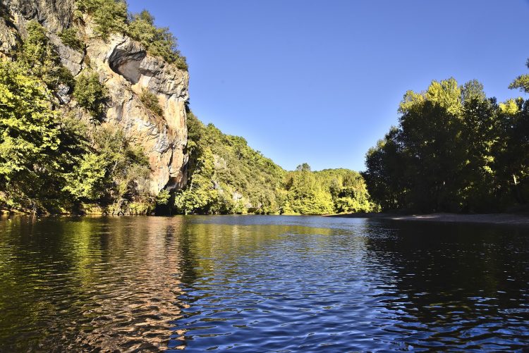 Cingle de Montfort Couleurs Automne Rivière Dordogne Reflets
