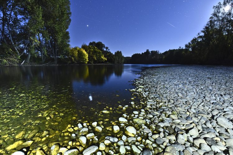 Dordogne Nuit Paysage nocturne Lune Etoiles Reflets