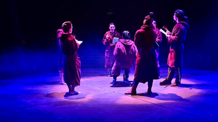 Spectacle Ocho Cirque Baraka Boulazac Lamoura Arts du cirque Circassien