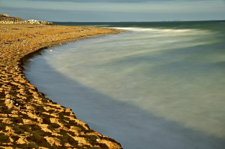 Île d'Oléron Pose longue Ecume Vagues Brumeux Sable Galets Décembre