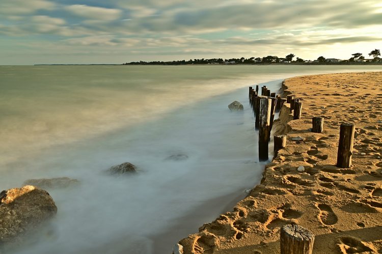 Île d'Oléron Pose longue Ecume Vagues Brumeux Sable Galets Décembre