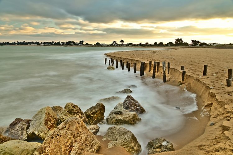 Île d'Oléron Pose longue Ecume Vagues Brumeux Sable Galets Décembre