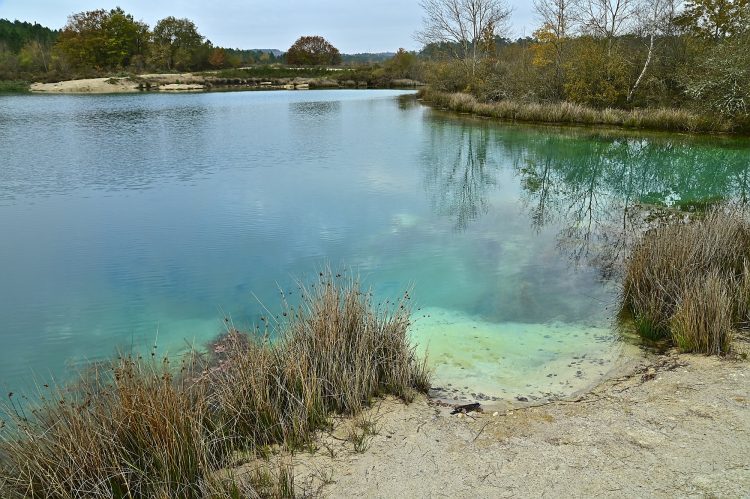 Carrières Guizengeard Kaolin Argile Bleu des mers du sud Turquoise