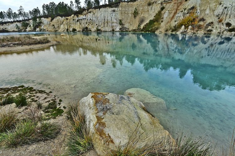 Carrières Guizengeard Kaolin Argile Bleu des mers du sud Turquoise