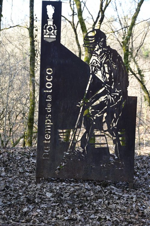 Voie Verte, VTT, Périgord vert, Saint Pardoux-la-Rivière, Thiviers, Ponts, Viaducs, Ruisseaux, la Côle, la Dronne, ouvrages d'art, voie ferrée désaffectée, promeneurs, étangs