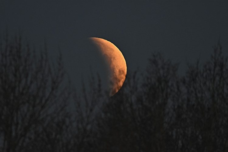 Eclipse de Lune 14-03-2024