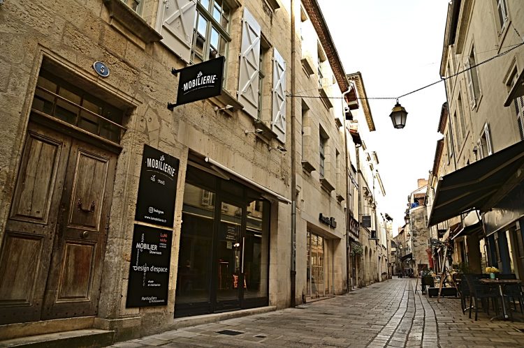 Pose (très) longue en journée à Périgueux