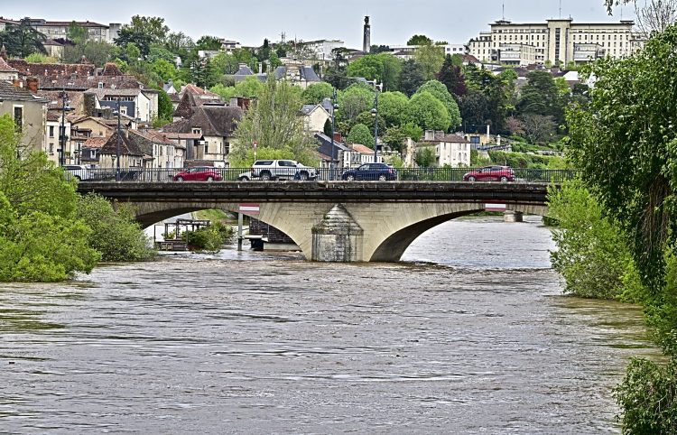 Crue de l'Isle à Périgueux