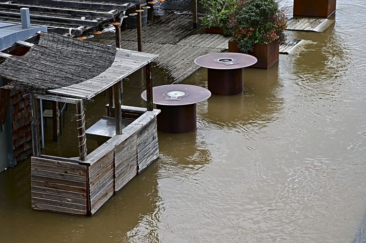 Crue de l'Isle à Périgueux