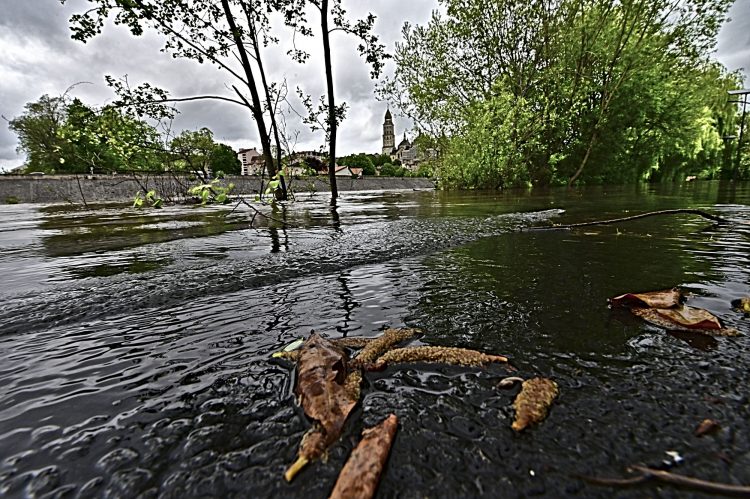 Crue de l'Isle à Périgueux