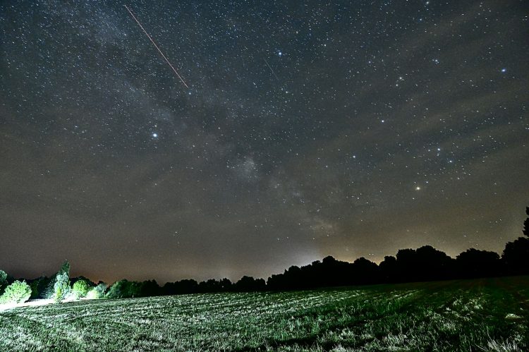 astrophoto, solstice d'été, voie lactée, paysage nocturne