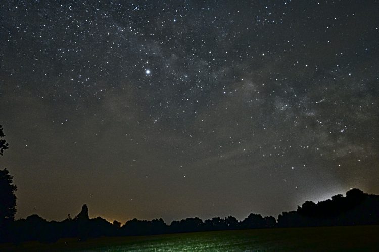 astrophoto, solstice d'été, voie lactée, paysage nocturne