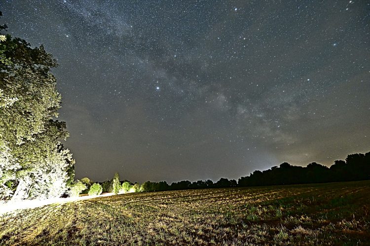 astrophoto, solstice d'été, voie lactée, paysage nocturne