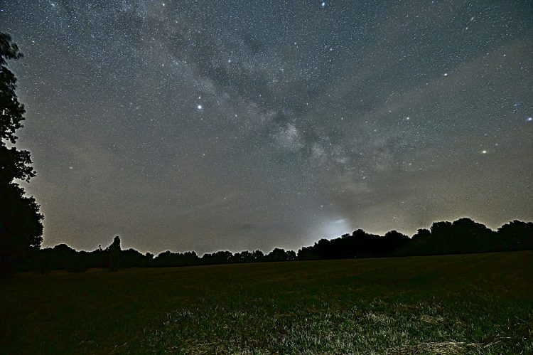 astrophoto, solstice d'été, voie lactée, paysage nocturne