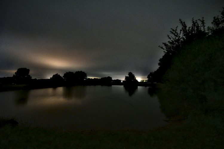 astrophoto, solstice d'été, voie lactée, paysage nocturne