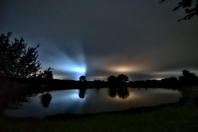 astrophoto, solstice d'été, voie lactée, paysage nocturne