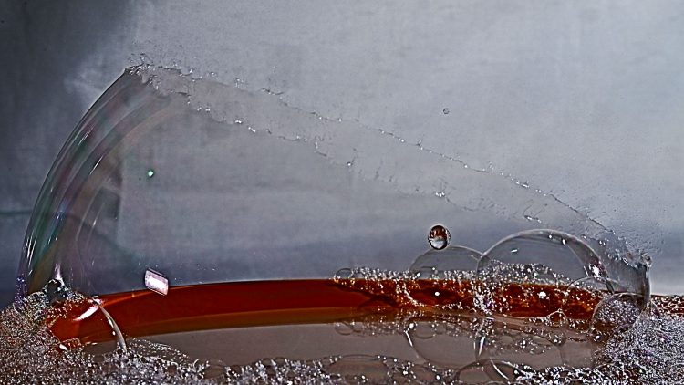 bulle de savon, haute vitesse, éclatement