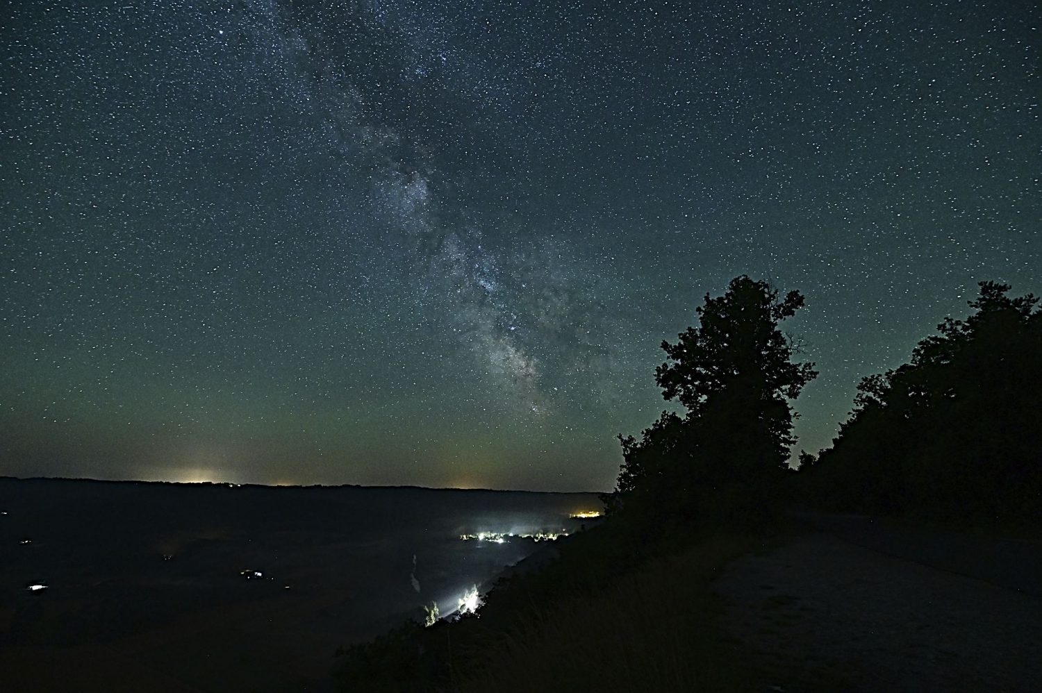 Voie lactée, milky way, Vallée de la Vézère, paysage nocturne, étoiles, nuit