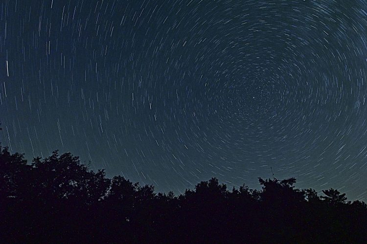 Voie lactée, milky way, Vallée de la Vézère, paysage nocturne, étoiles, nuit